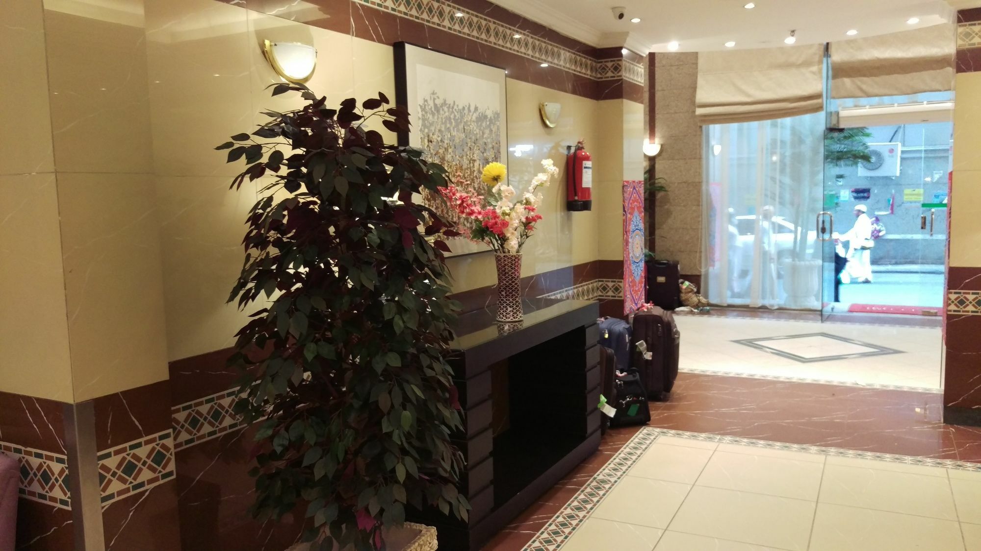 Al Nosour Al Zahabi Hotel